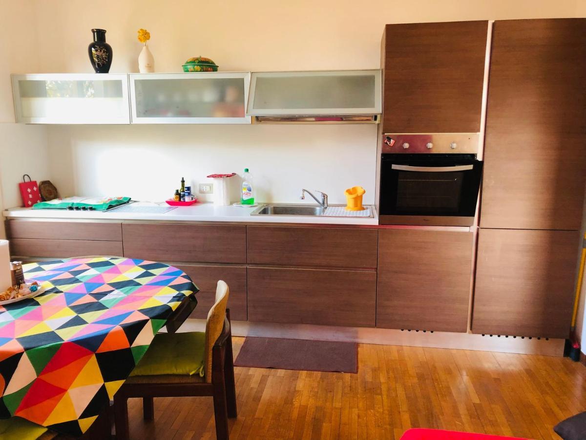 Appartamento Tra Monza E Milano Muggio Bagian luar foto